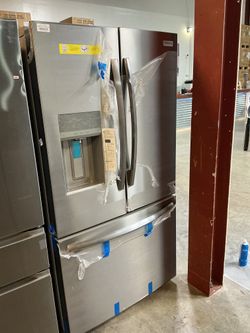 Frigidaire GRFS2853AF French Door Refrigerator (Open-Box / Scratch & Dent)