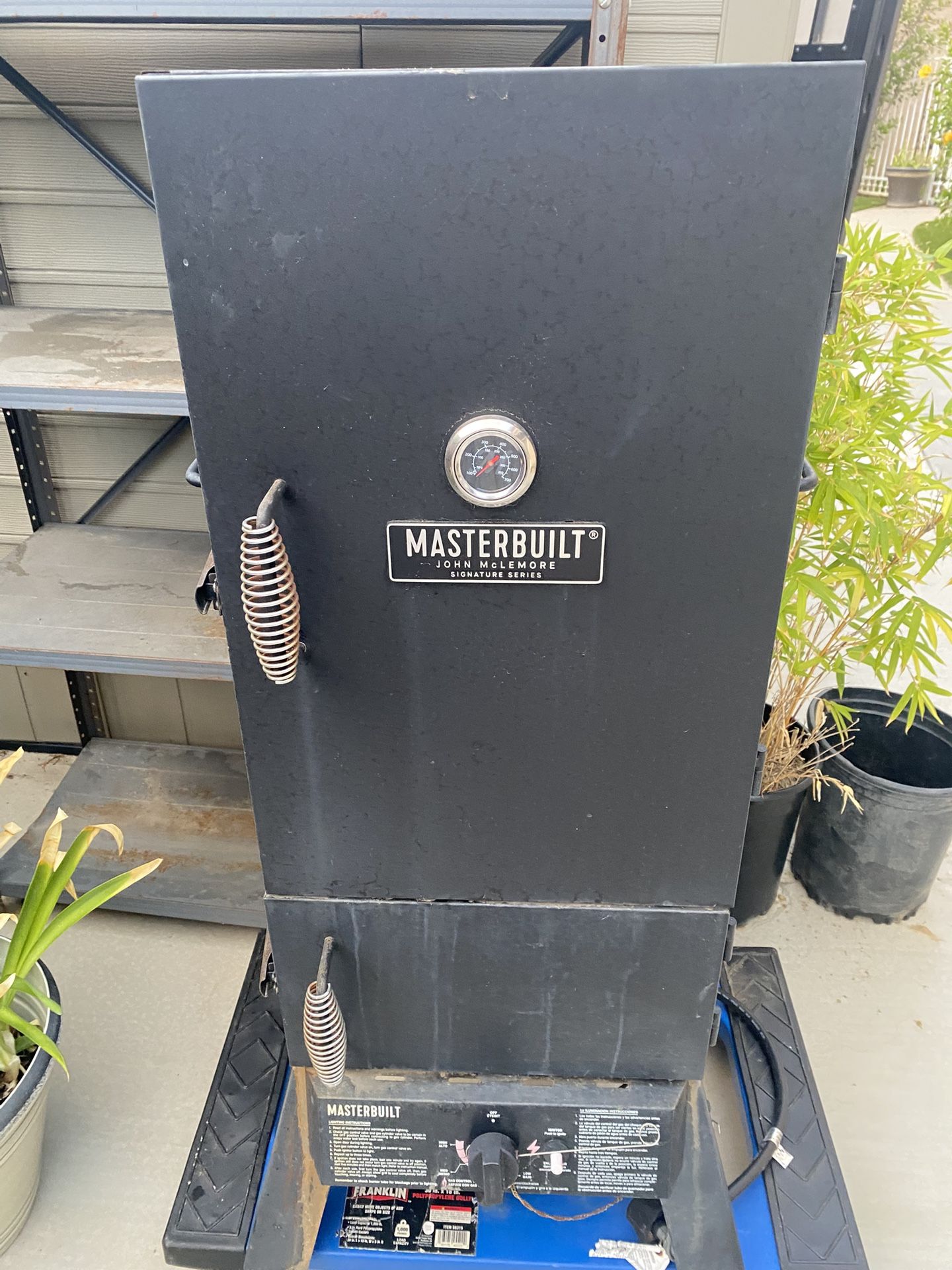 masterbuilt electric smoker works great