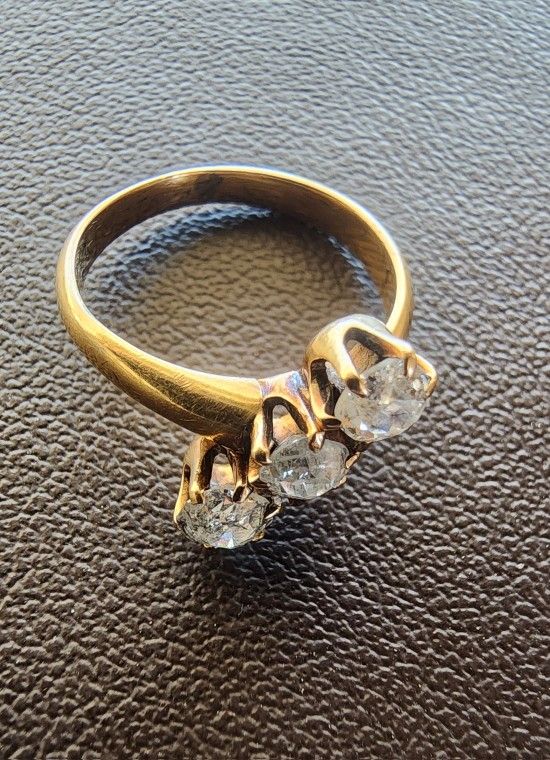 18K Vintage Gold Ring with Three Mine Handcut Raw Diamonds