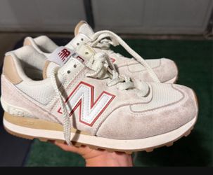 Women’s NB size 71/2