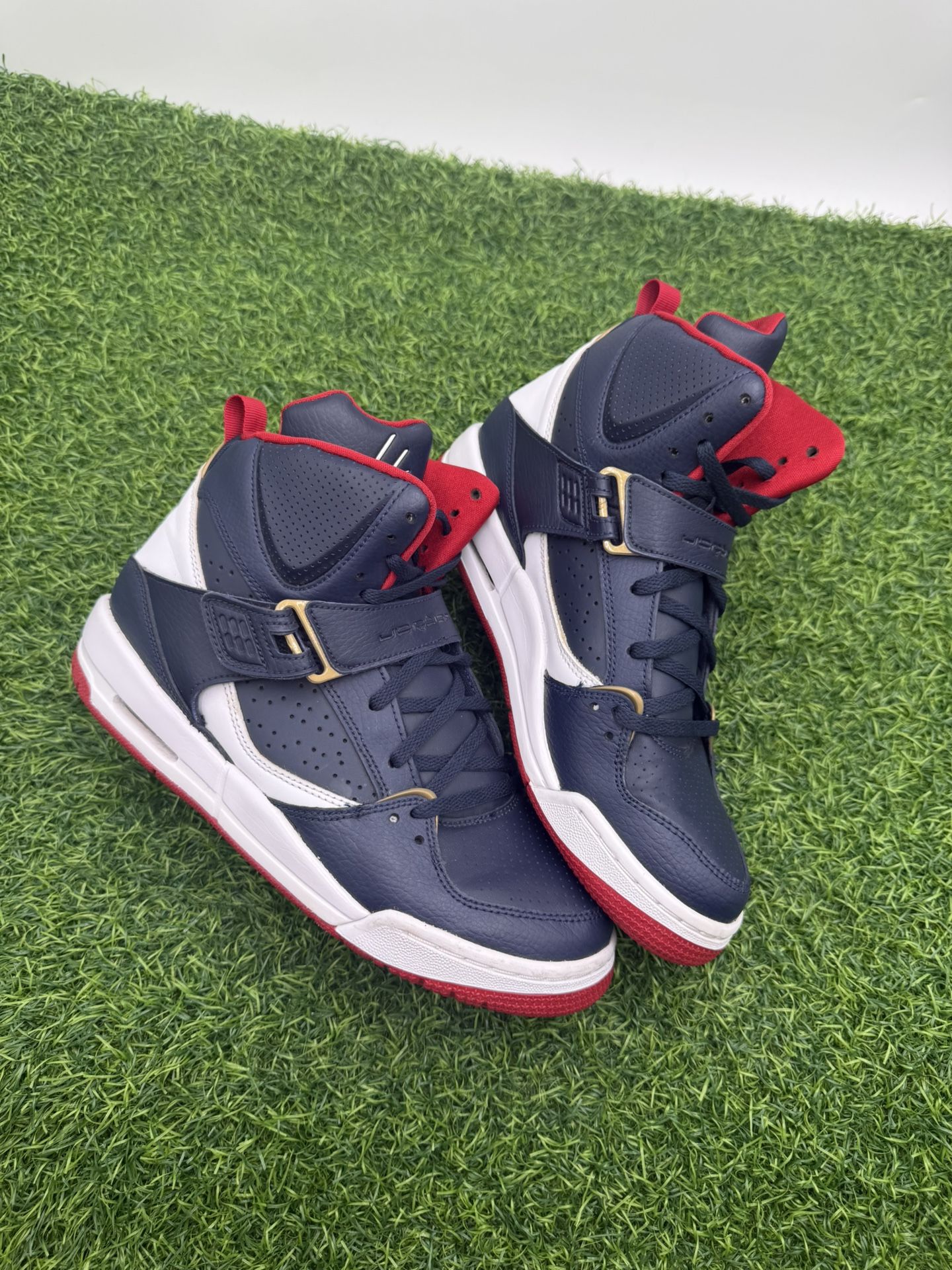 Jordan’s Size 7Y