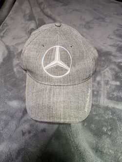 mercdes hat
