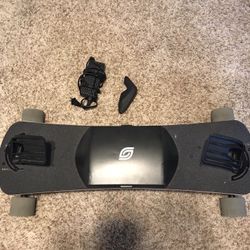 Electric Skateboard. Summerboard. Skateboard/snowboard 