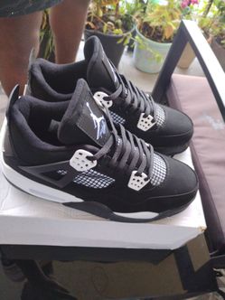 Jordan 4 black cat size 10