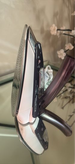 Travel iron