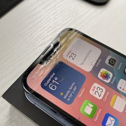 Iphone 13 Pro 256gb (Cracked Screen)