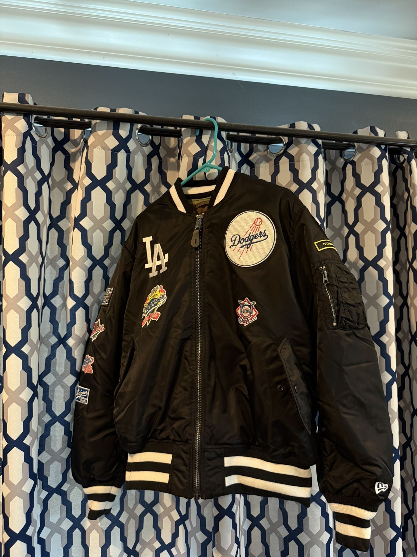 Los Angeles Dodgers Bomber Jacket by New Era / Alpha Industries
