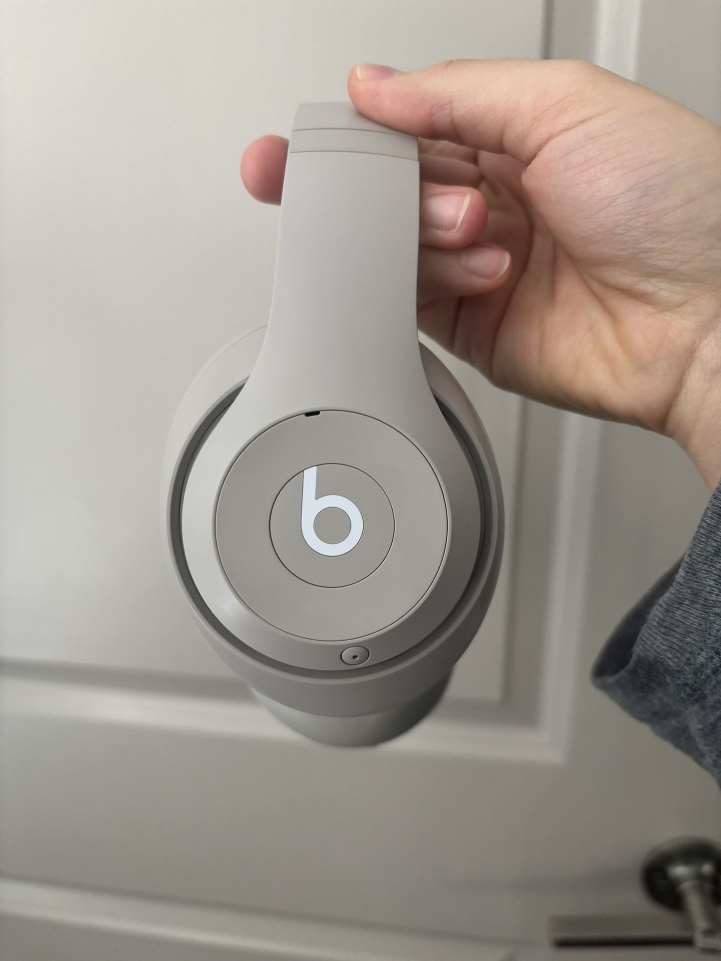 Beats Studio Pro