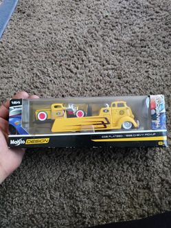 Maisto 1:64 Scale 1936 Chevy Pick Up N Flatbed