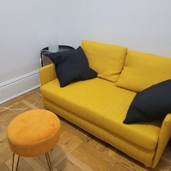 IKEA FridHult Sleeper Sofa - Skiftebo Yellow
