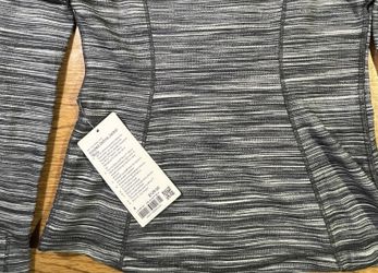 Size 6 Lulu Lemon Zip Up Hoodie