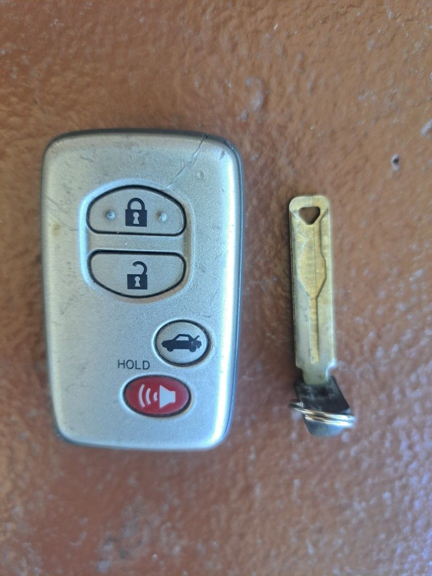Toyota Factory Programable Key Remote/FOB