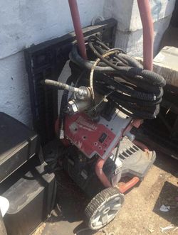 Milwaukee Industrial Paint Sprayer 