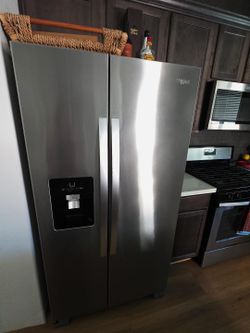 Whirlpool appliance set