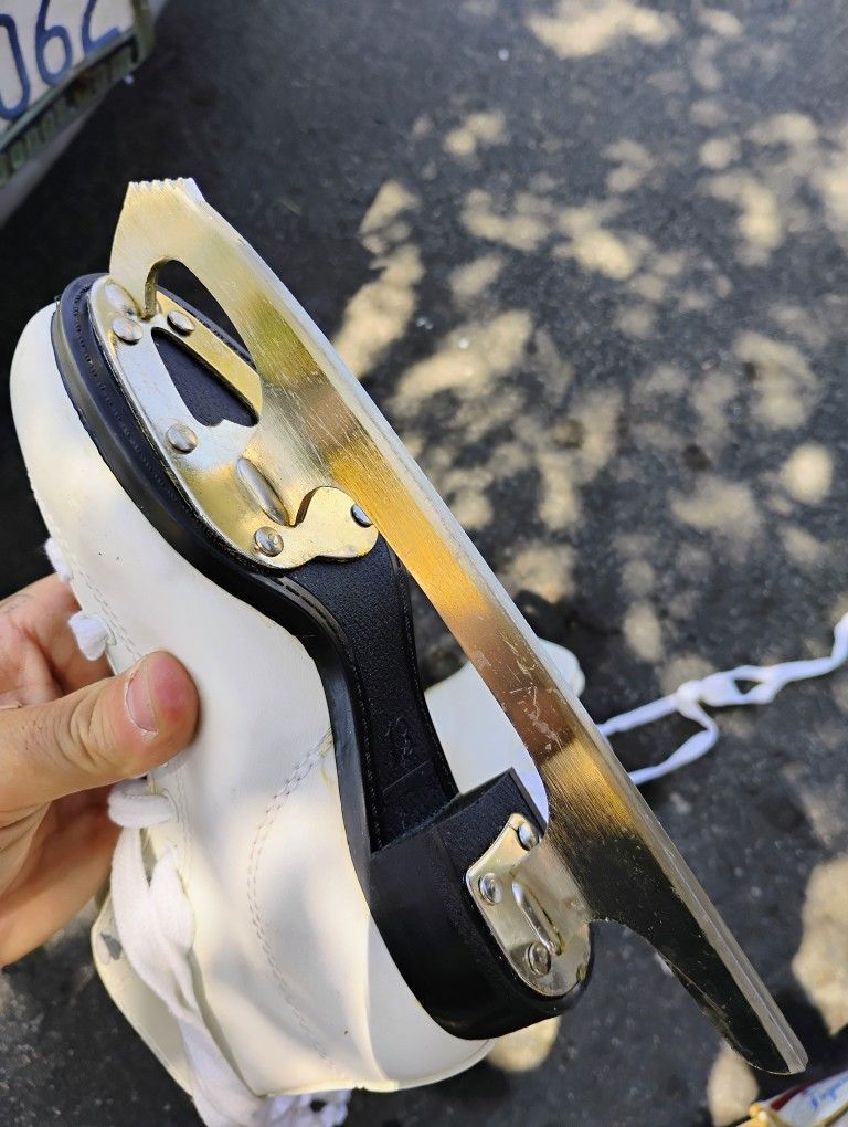 Ice Skating Shoes