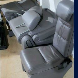 2008 Honda Odyssey Seats "Very Clean" ! 