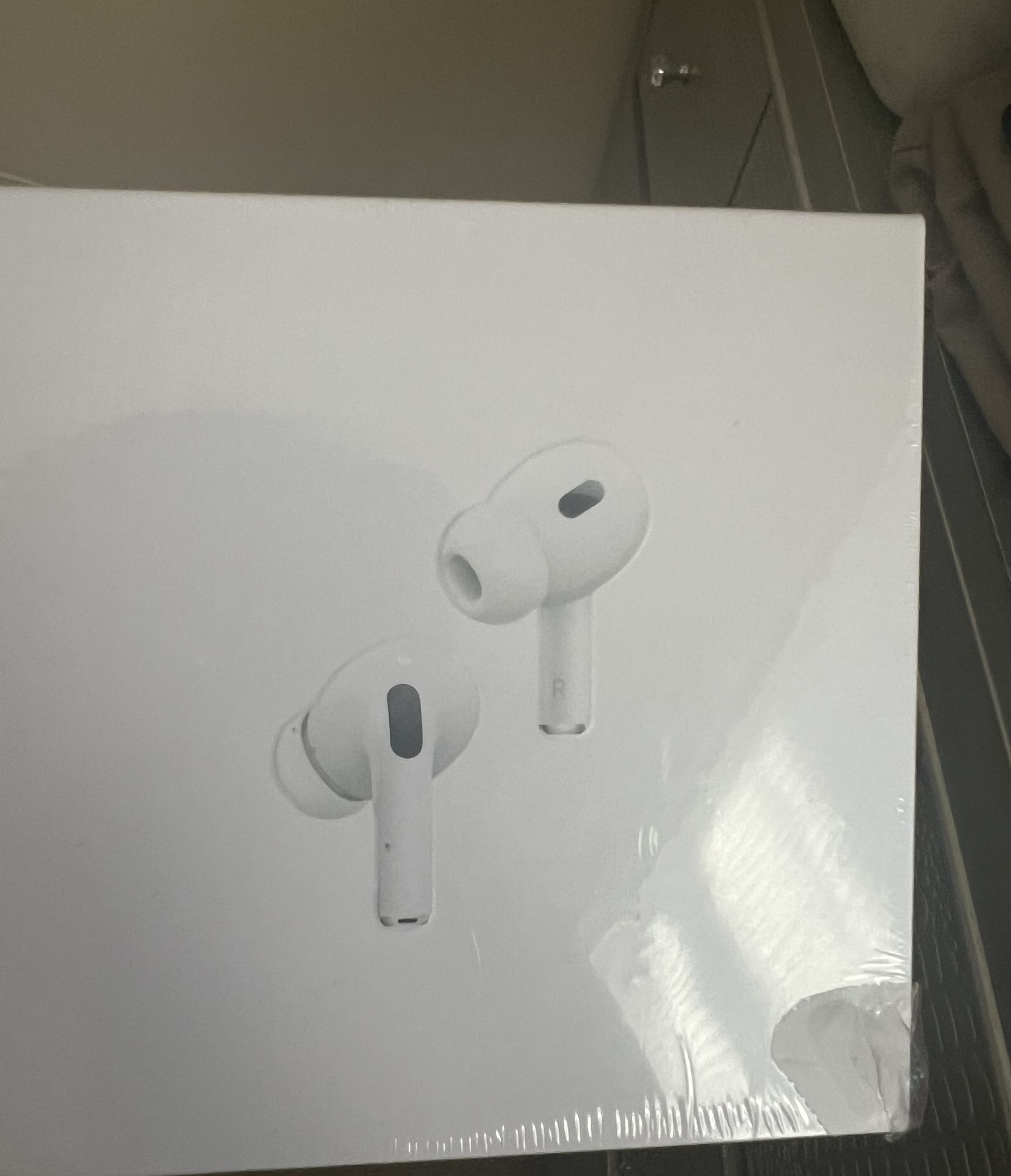 AirPods