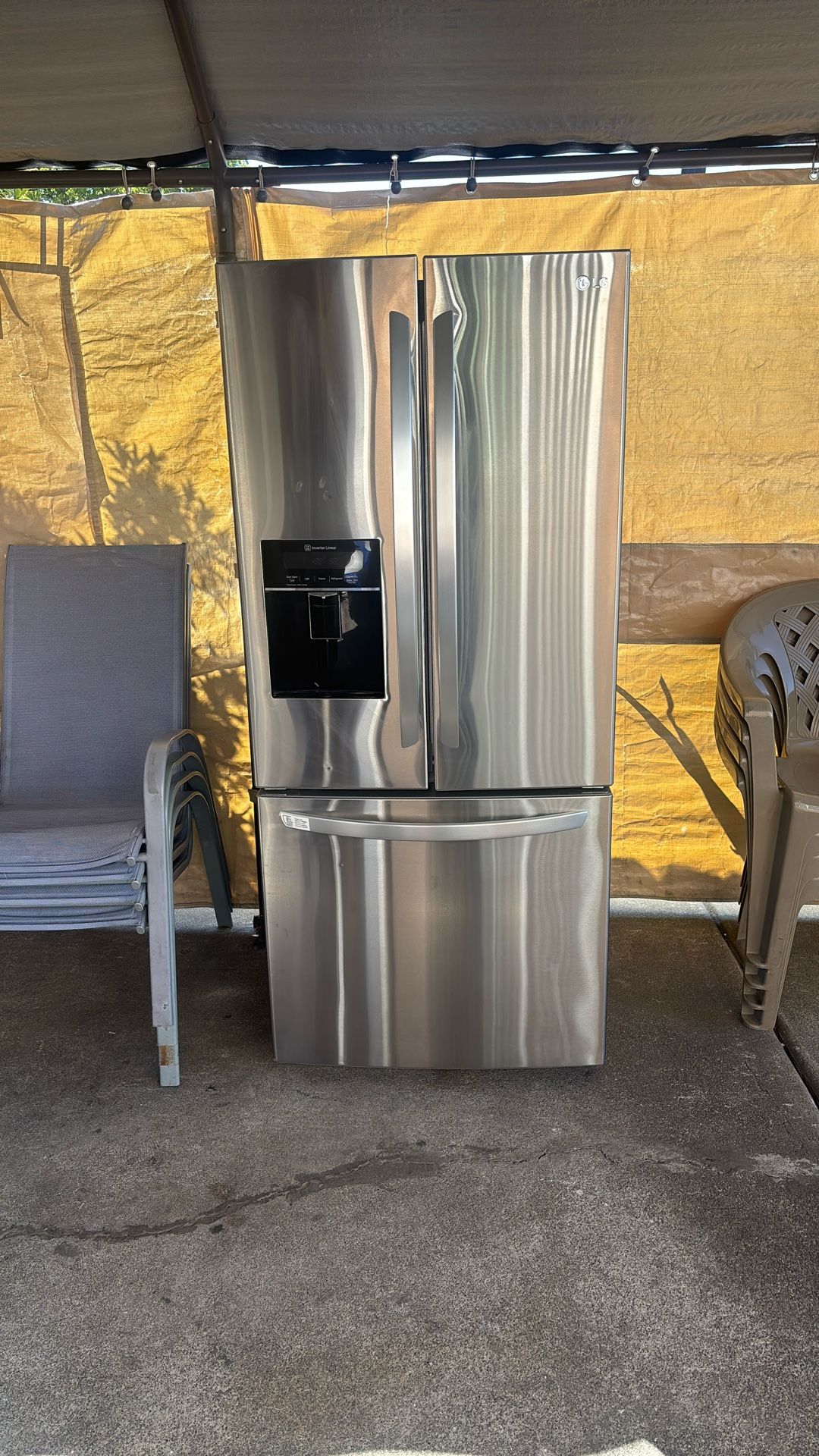 Working Refrigerator