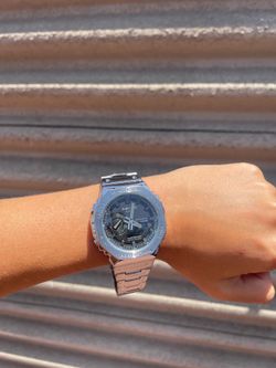 G shock with black face