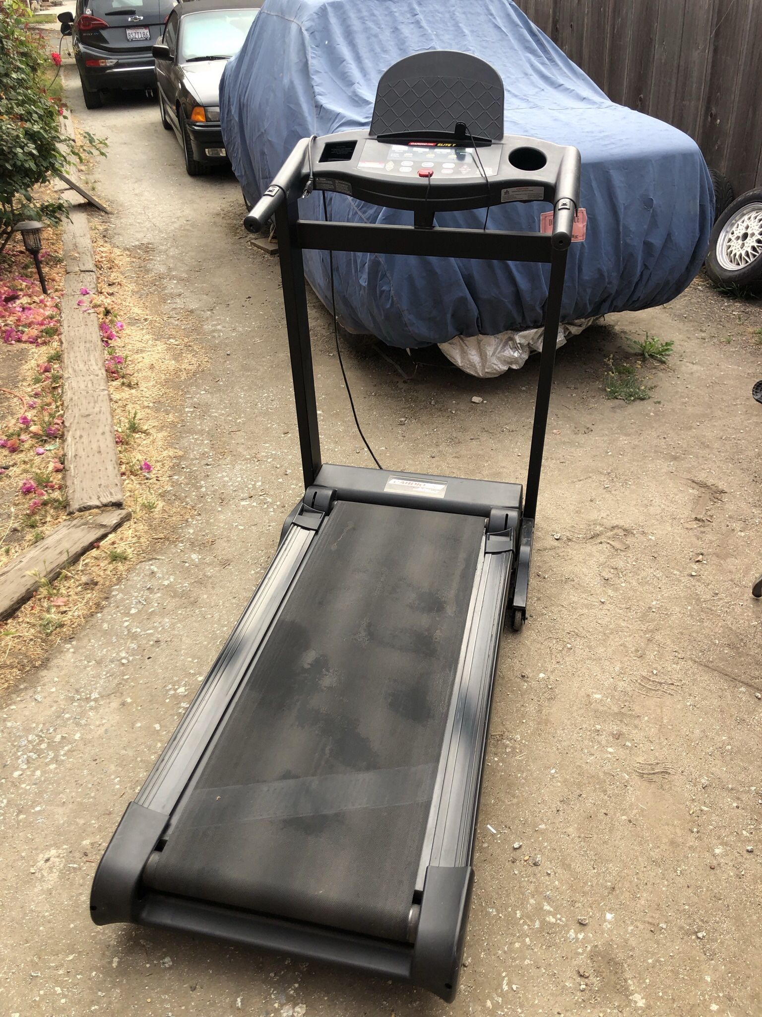 Treadmill CardioZone Elite T for Sale in Salinas, CA OfferUp