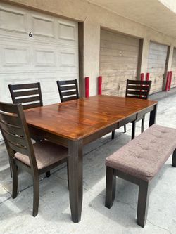 Dining Table with Bench and 4 chairs