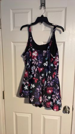 Swimsuit    Xl.  2Xl