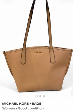 Michael Kors Tote