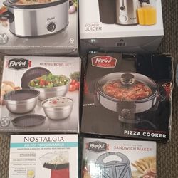  NEW Kitchen Items Never Used