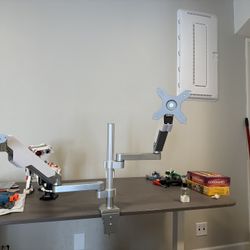 Two 36” Monitors VESA Stand
