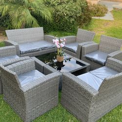 Patio furniture set
