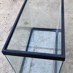 12 Gallons Aquarium with Size 20x10x14