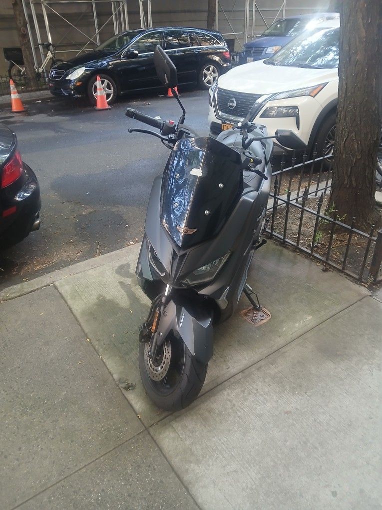 Brand New Q Max 150