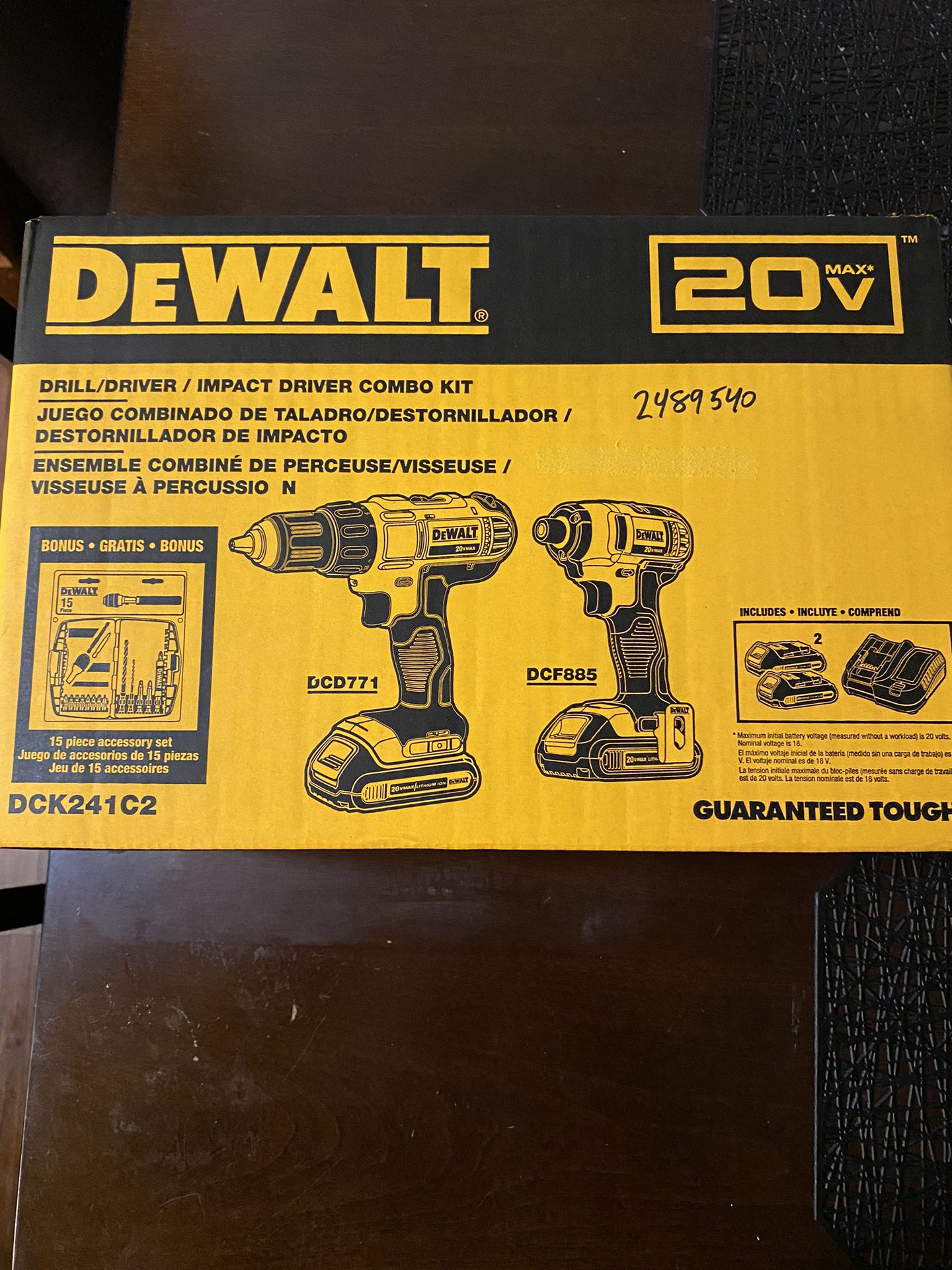 DEWALT 20V Max Cordless Brushed 2 Tool Compact Drill And Impact Driver Kit