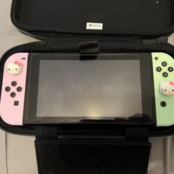 Nintendo Switch W/carrying Case 