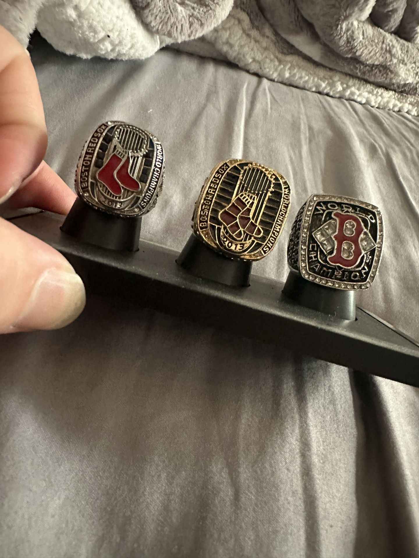 3 boston red sox world series rings