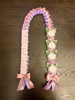 Custom Graduation Leis