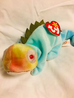 BEANIE BABY “IGGY” 1997 First Generation MINT 2nd Variation with Tag on Spine!