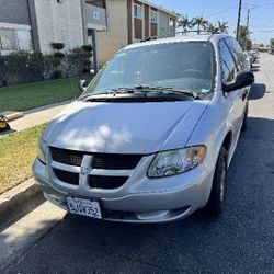2004 Dodge Caravan