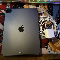 iPad Pro 11” LTE + WiFi 128GB (2021)