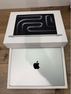 Like New 14” MacBook Pro M4 – 16GB/512GB – 100% Battery – Box + New Charger