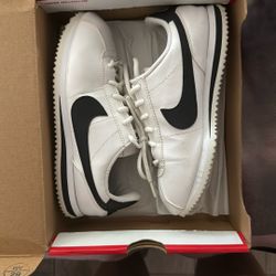 Nike Cortez