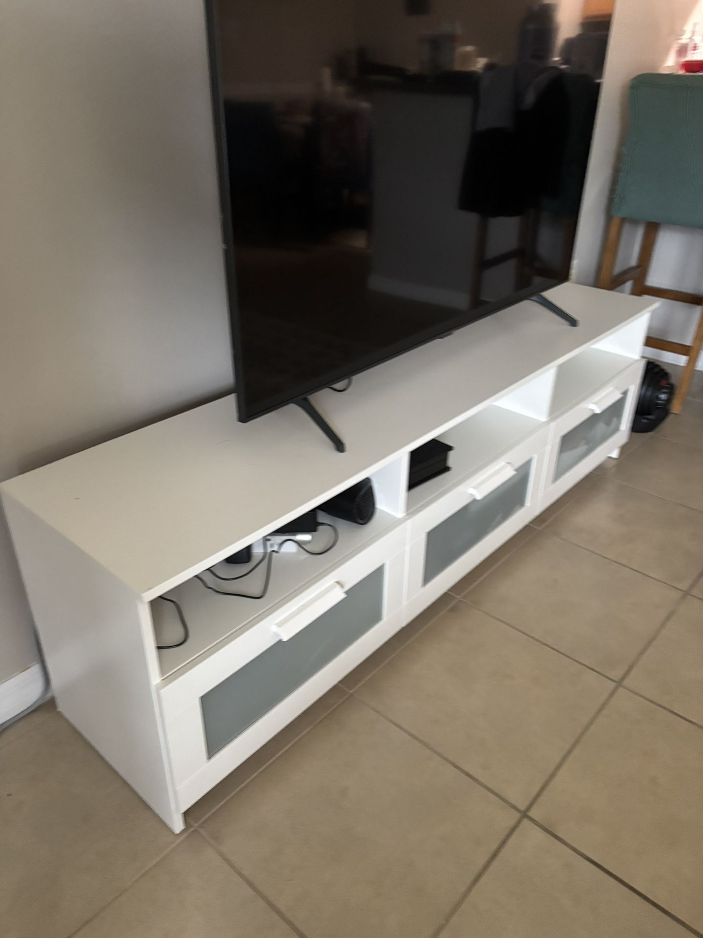 TV Stand (Ikea)