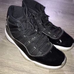 Nike Air Jordan 11 Jubilee size 13  XI Black