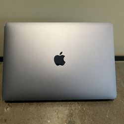2020 MacBook Air M1, 8 GB 256 storage 
