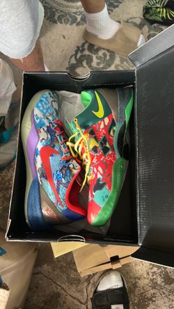 Kobe IV size 11
