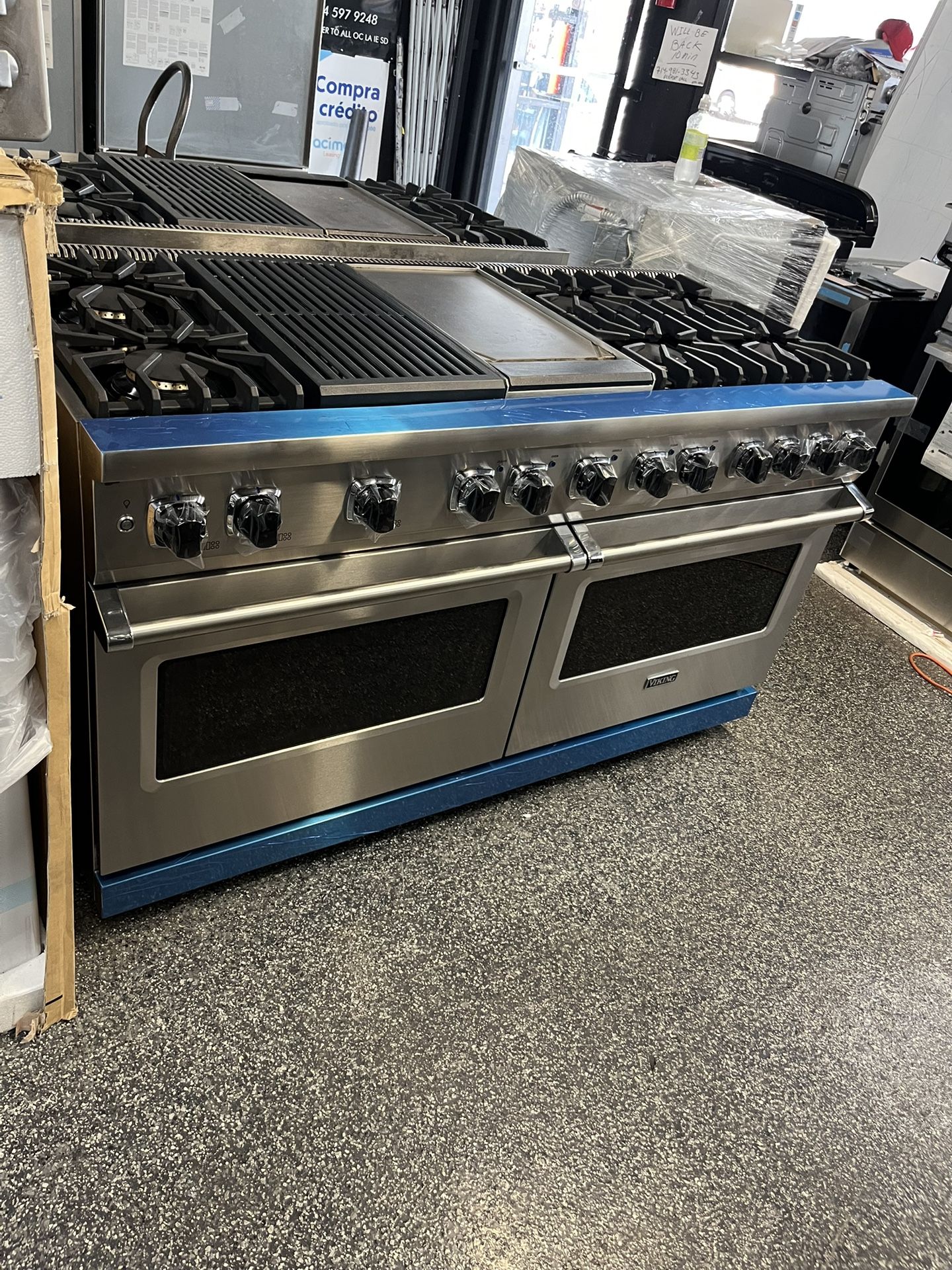 Stainless Steel Viking 5 Series Dual Fuel 60 Inch Range Stove Griddle