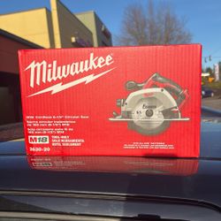 Milwaukee Circle Saw 