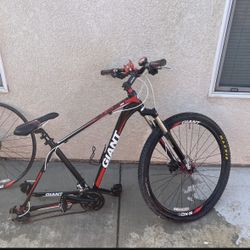 Giant Talon 26" Bike