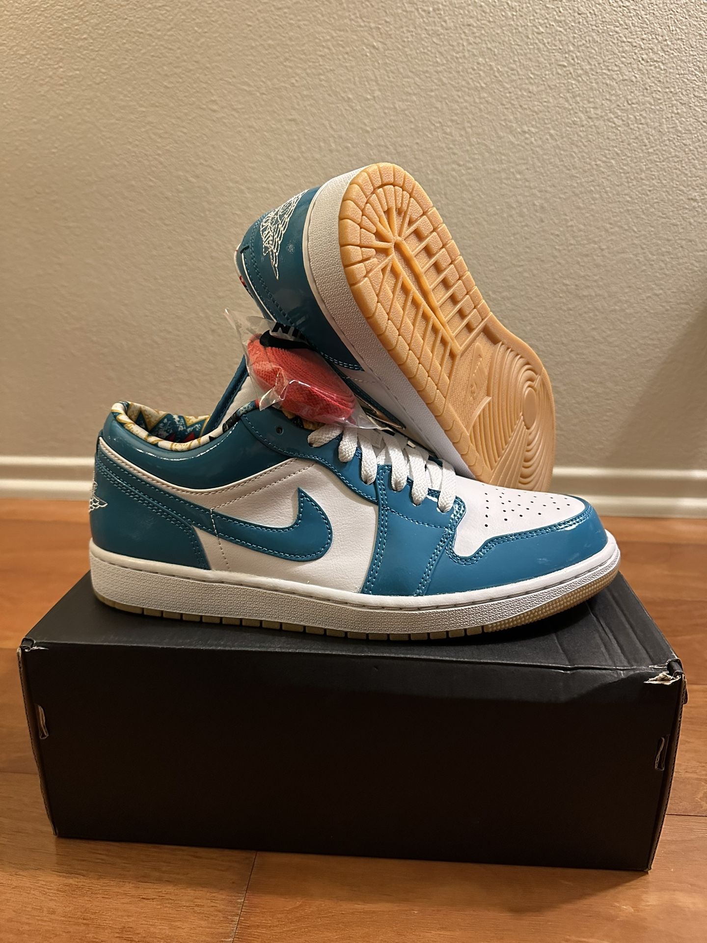 Jordan 1 Low