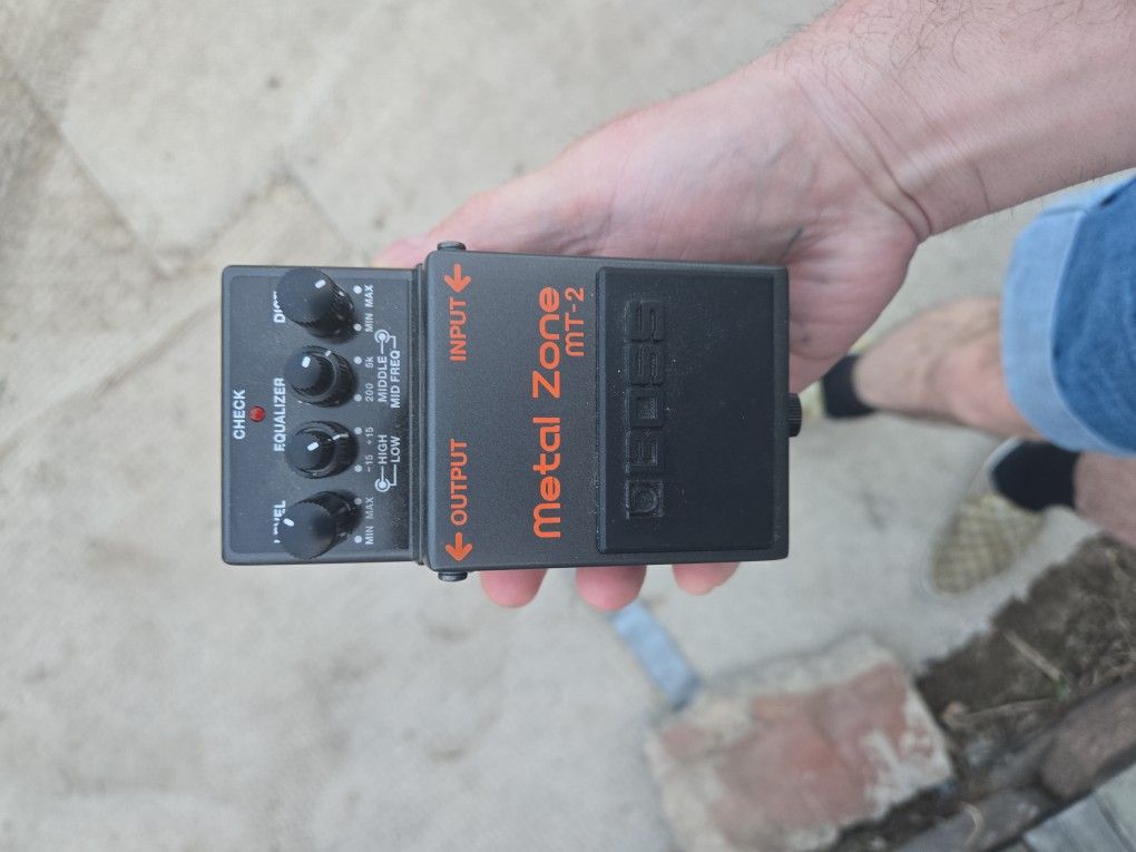 Sick Boss Metal Zone Pedal Brand New